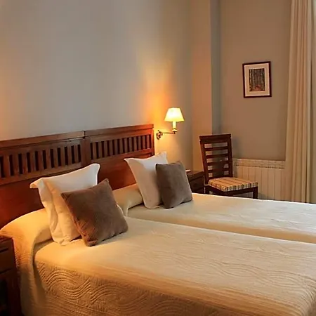 Отель Quinta De Villanueva Коломбрес